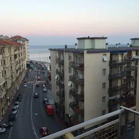 Fornaci Beach House 아파트 *